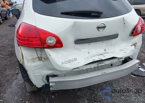 2013 Nissan Rogue S z USA, uszkodzony, nr VIN JN8AS5MT6DW553923